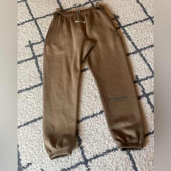 ESSENTIALS Fear of God SWEATPANTS - Picture 5 of 7